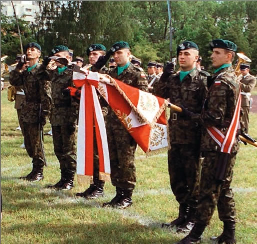 Bronislaw Komorowski at Military Technical Academy, WAT, on June 1, 2001.